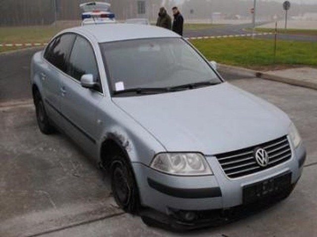 Volkswagen passat został zatrzymany w okolicy Świecka. Znajduje się już na policyjnym parkingu