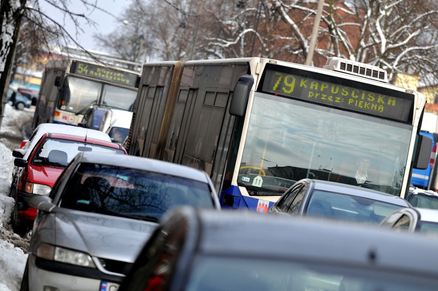 Przebieg linii nr 79 zostanie skrócony do pętli...