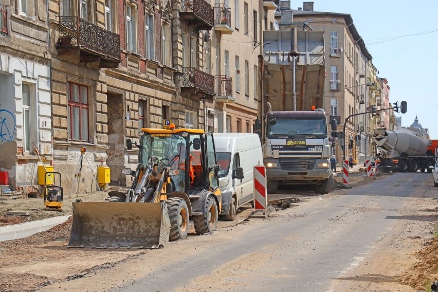Remont ulicy Andrzeja Struga w Łodzi coraz bliżej końca. Zobaczcie na zdjęciach stan prac