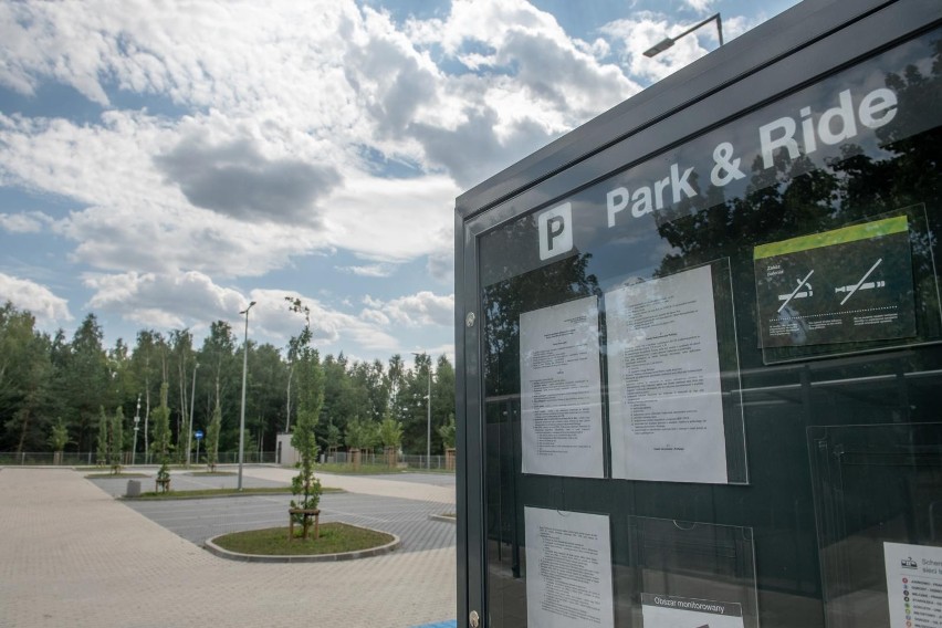Pierwszy parking P R w Poznaniu wystartował w 2018 roku....