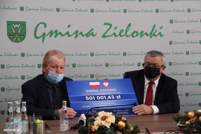 Gmina Zielonki pozyskała dotacje na budowę remizy OSP...