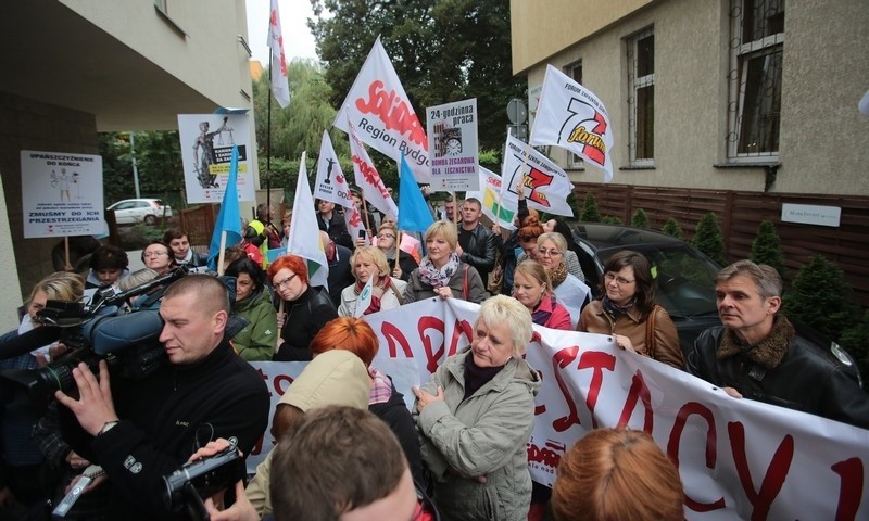 Protest pielęgniarek pod siedzibą spółki Nowy Szpital