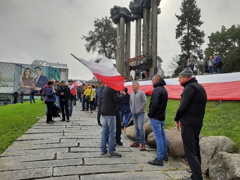 Antycovidowcy znów wyjdą na ulice