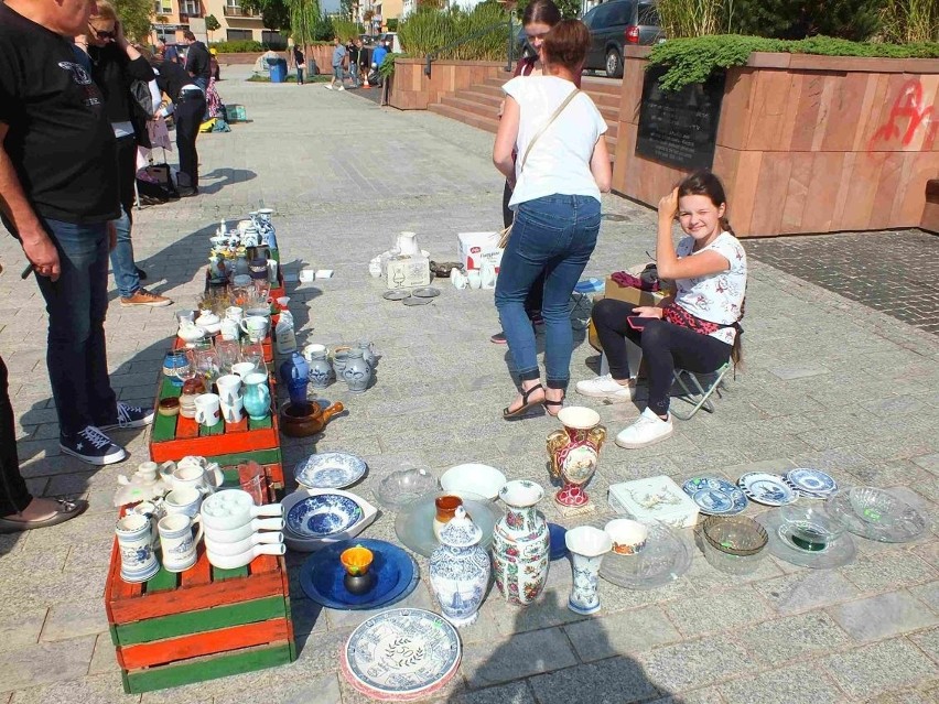 Pchli targ w Starachowicach w sobotę 28 sierpnia. Było w czym wybierać [ZDJĘCIA]