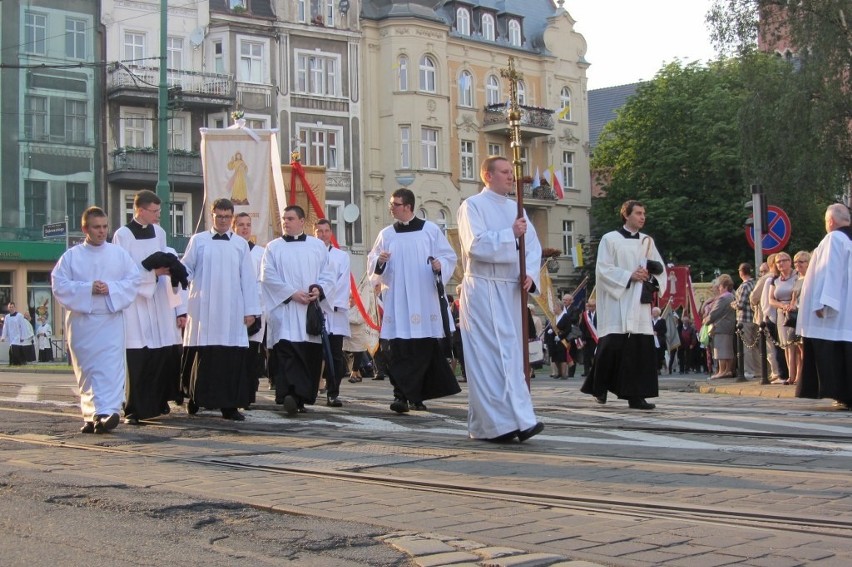 Procesja Najświętszego Serca Pana Jezusa przeszła ulicami...