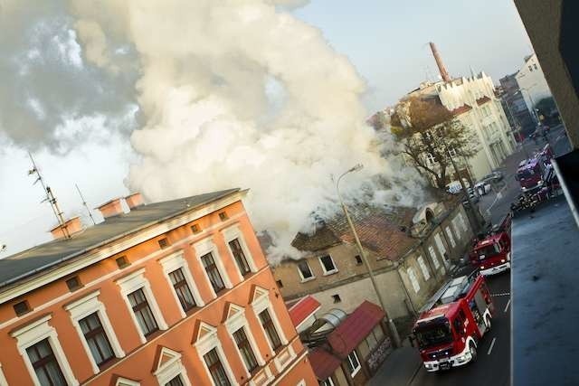 Pożar pustostanu na PoznańskiejPożar pustostanu na Poznańskiej