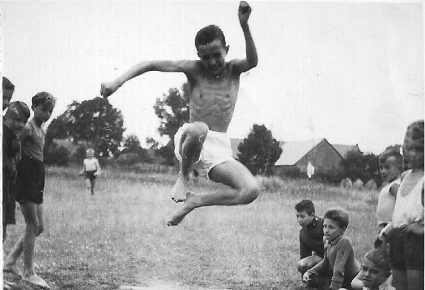 Stadion Syrenka w Zielonej Górze stworzyli młodzi chłopcy zakochani w sporcie. I co sobotę organizowali zawody! Znasz tę historię? [FOTO]