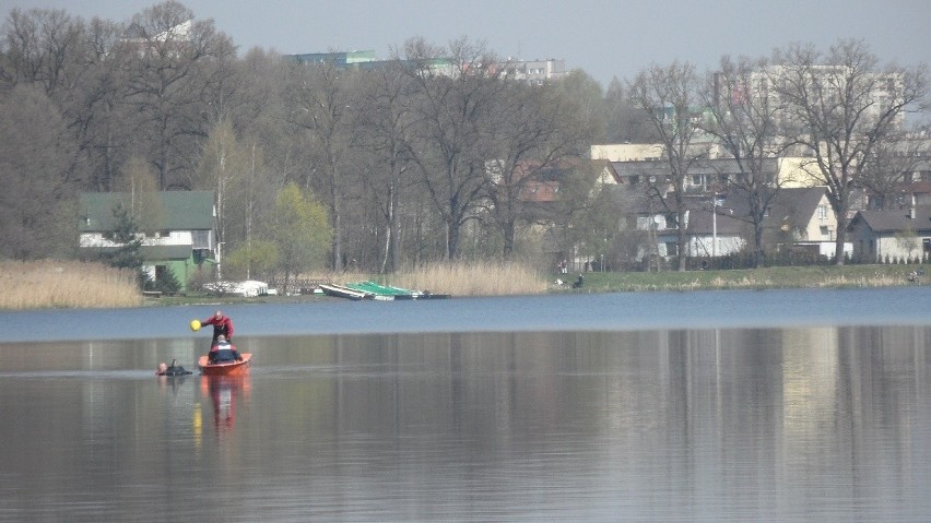 Aeratory na Jeziorze Paprocańskim.