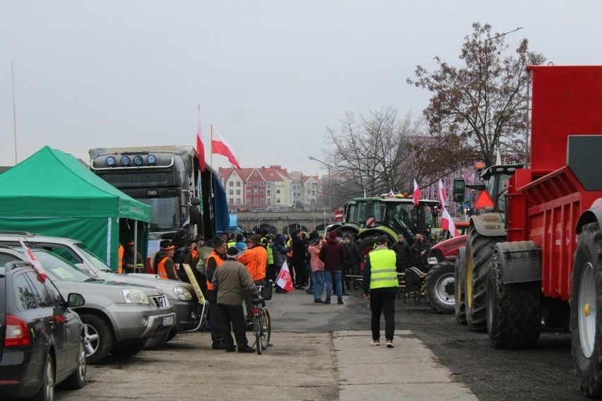 Zablokowali most Tolerancji w Głogowie