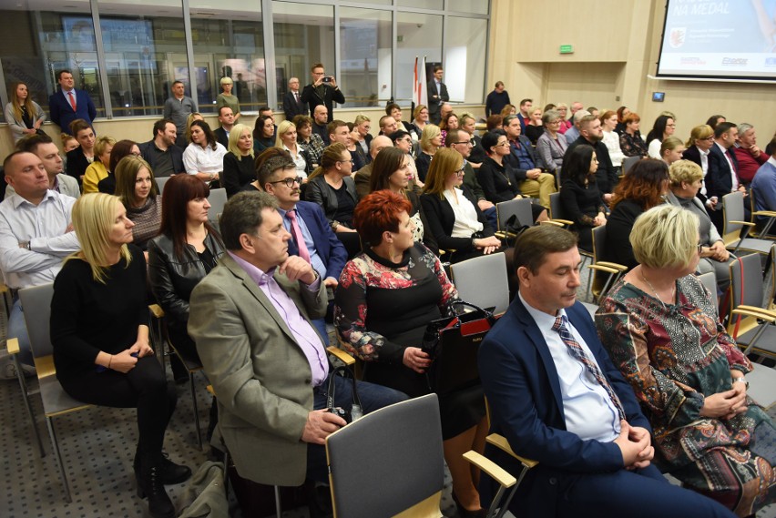 W Urzędzie Marszałkowskim w Toruniu odbyła się uroczysta...