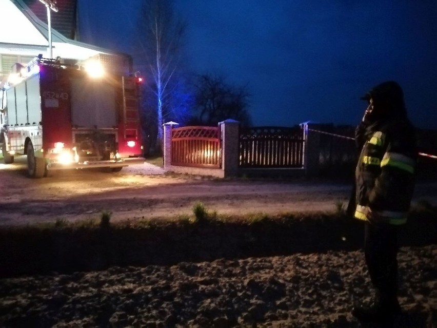 Wybuch w budynku w Miłkowie w gminie Bodzechów. Dwie osoby nie żyją [ZDJĘCIA, WIDEO]