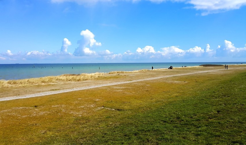 Fehmarn: raj dla surferów i wyspa, gdzie ostatni raz koncentrował Jimi Hendrix. Słońce na majówkę gwarantowane! (zdjęcia)