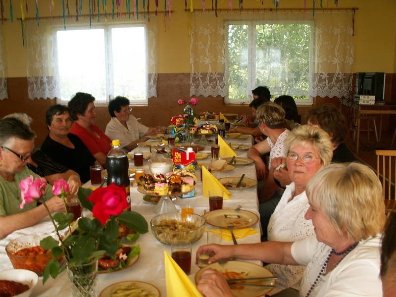 Zalesie. Gospodynie świętowały razem ze strażakami [zdjęcia]