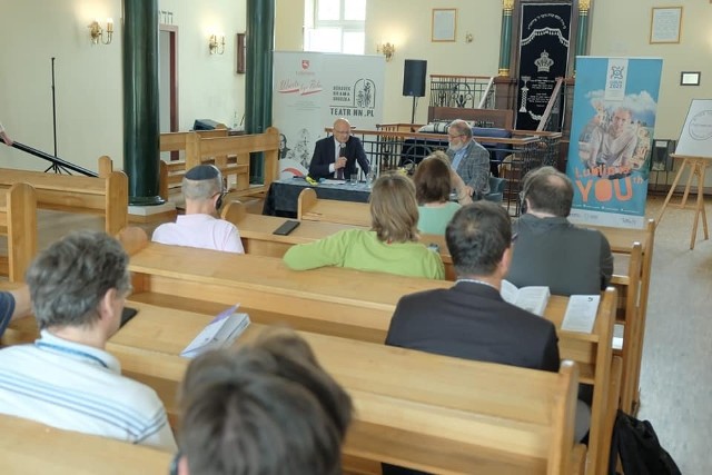 We wtorek (4 lipca) w trakcie spotkania w Jesziwie między społecznikiem Adamem Łukasikiem a prezydentem Lublina Krzysztofa Żuka wywiązała się dyskusja o górkach czechowskich