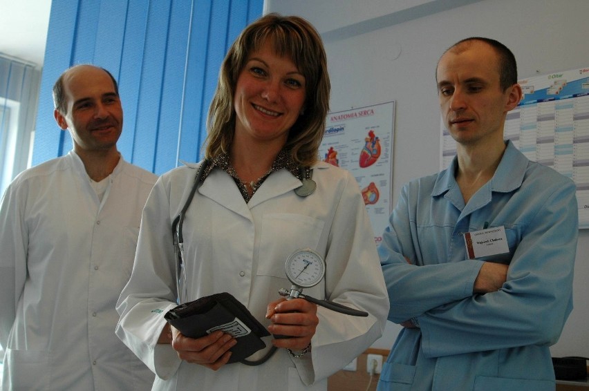 Od lewej: dr Aleksander Skoczylas, Agnieszka Gajda i...