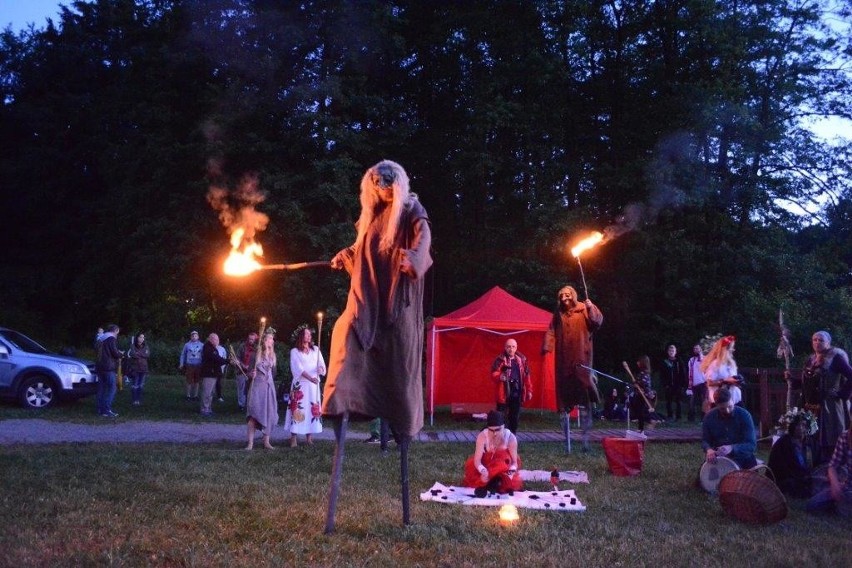 Noc Kupały nad Trzesieckiem. Działo się! (zdjęcia)