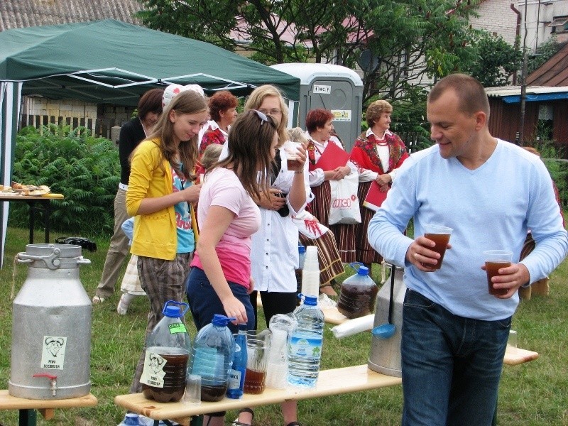 Na imieninach świetej Anny w Prostyni