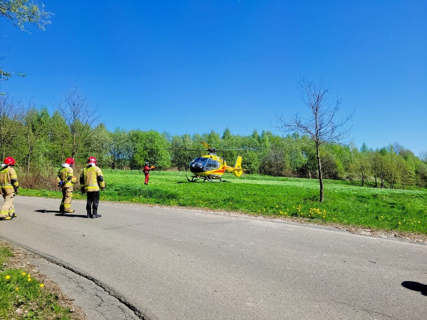 Wypadek w Bliznem z udziałem dwóch samochodów osobowych. Do szpitala trafiły trzy osoby [ZDJĘCIA]