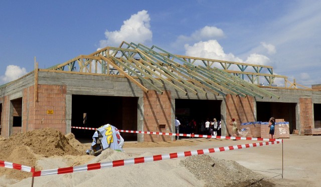 Nowy budynek Samorządowego Przedszkola na Radziwiłłówce w Pacanowie rośnie w oczach.