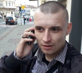 Mieszkaniec Przemyśla oszukany na "policjanta" stracił blisko 60 tys. zł. Policja publikuje wizerunek podejrzewanego
