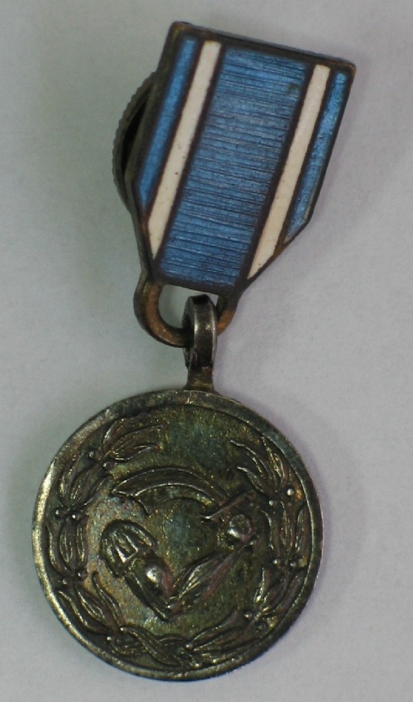 Medal morski za rzetelną służbę na morzu.