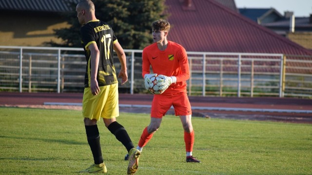 Bramkarz Antoni Mikułko podczas ostatniego meczu Wieczystej w Sandomierzu