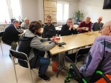 Caritas w Sosnowcu przygotował warsztaty dla seniorów. Podczas zajęć uczą się zdrowo żyć i korzystać z nowoczesnych technologii