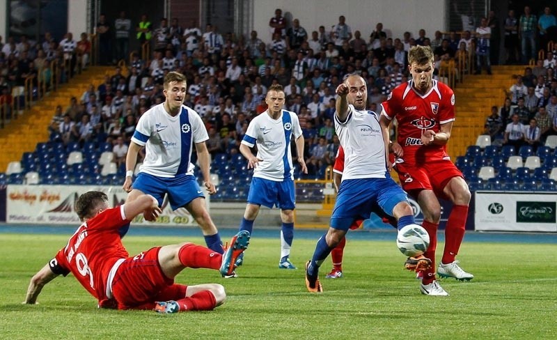 Stal Mielec pokonała na własnym stadionie Wisłę Puławy 1:0.