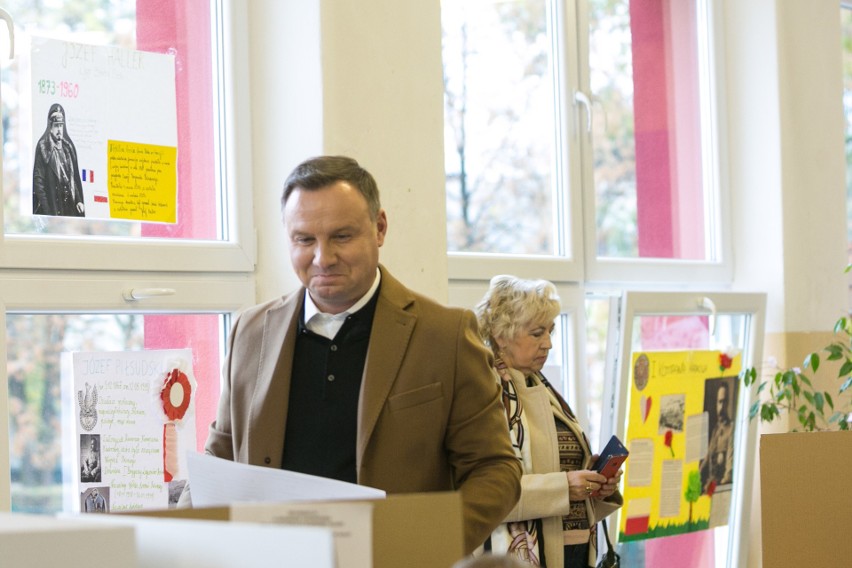 Andrzej Duda głosujący w Krakowie