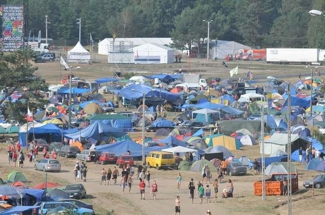 Dwie osoby na Przystanku Woodstock zatruły alkoholem z toksyczną substancją. Ich życie było zagrożone.