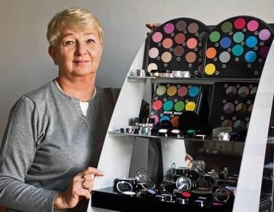 Hanka Załubka w swoim przedsiębiorstwie Emma Cosmetics FOT. ANNA KACZMARZ