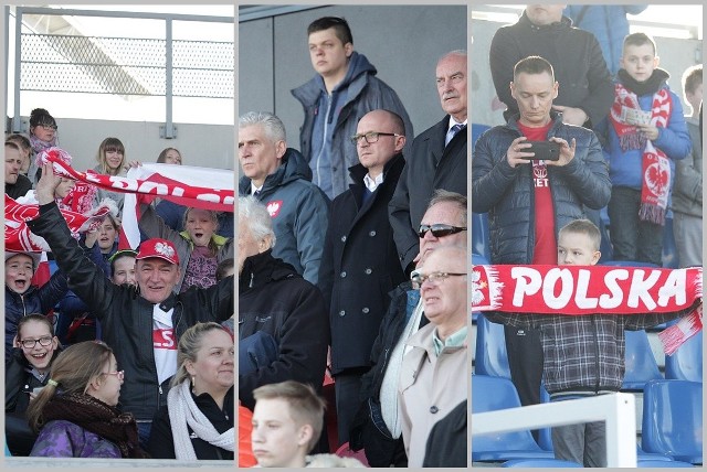 Na meczu piłki nożnej kobiet Polska - Albania na stadionie OSiR we Włocławku było wielu kibiców. Na trybunach zasiadło prawie 2 tysiące fanów futbolu. Zobacz, kto przyszedł na międzynarodowy mecz.Zapis relacji na żywo z meczu Polska - AlbaniaPogoda na dzień (07.04.2018)  | KUJAWSKO-POMORSKIEŹródło:TVN Meteo