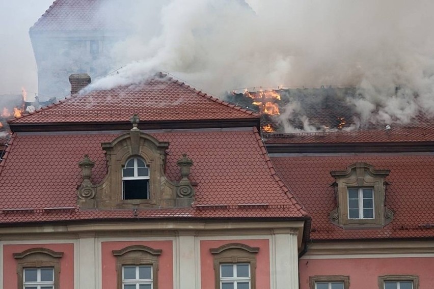 Zamek Książ w ogniu