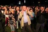 Mnóstwo osób na koncercie zespołu Krywań w Ostrowcu Świętokrzyskim. Zespół wystąpił na Dożynkach Powiatowych