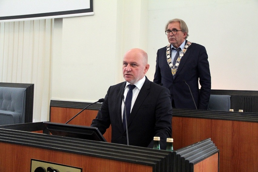 Podczas sesji sejmiku województwa dolnośląskiego odbyło się...