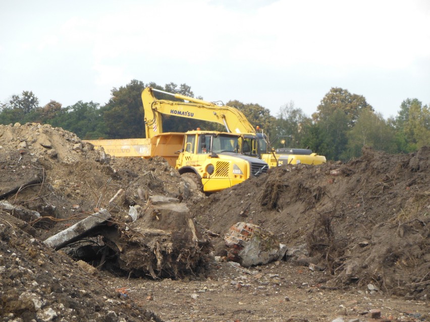 Chrzanów, Olkusz. Ruszyła budowa Parku Handlowego Kasztelania. Co z pozostałymi nowymi galeriami?