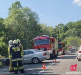 Wypadek na DK 75 w Czchowie. Po zderzeniu dwóch samochodów osobowych są duże utrudnienia w ruchu