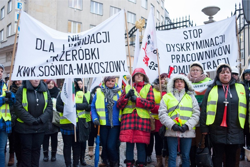 Żony górników w Warszawie