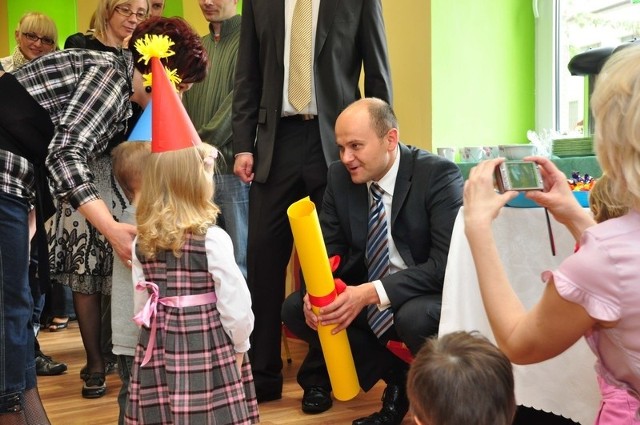 Żłobek Krasnal zaprosił Andrzeja Kosztowniaka, żeby prezydent zobaczył, jak funkcjonuje placówka.