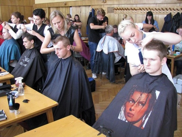 Egzamin fryzjerski w Ostrowie Wielkopolskim