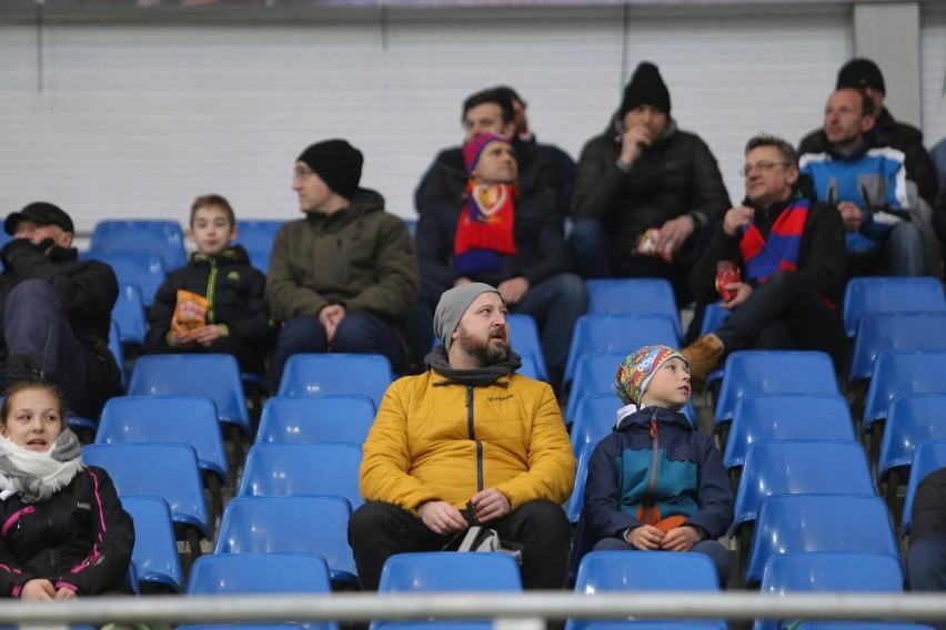 Piast Gliwice - Korona Kielce zdjęcia kibiców