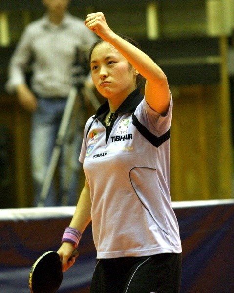 Li Qian będzie silnym punktem drużyny tenisistek stołowych Forbetu-OWG Tarnobrzeg w decydujących o złotym medalu meczach z Wanzl Nadarzyn.