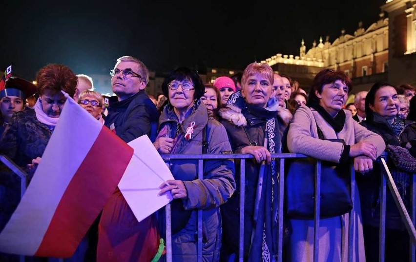 70. Krakowska Lekcja Śpiewania pod hasłem „Radosna Niepodległości” [ZDJĘCIA]