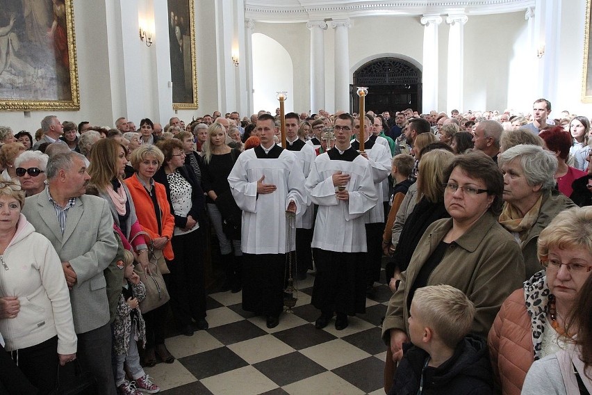 X Jubileuszowy Przegląd Zespołów Chóralnych Powiatu Kieleckiego na Świętym Krzyżu z gośćmi z Niemiec