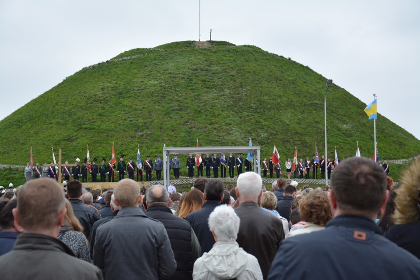 Tak Piekary Śląskie obchodziły Święto Konstytucji 3 Maja ZDJĘCIA