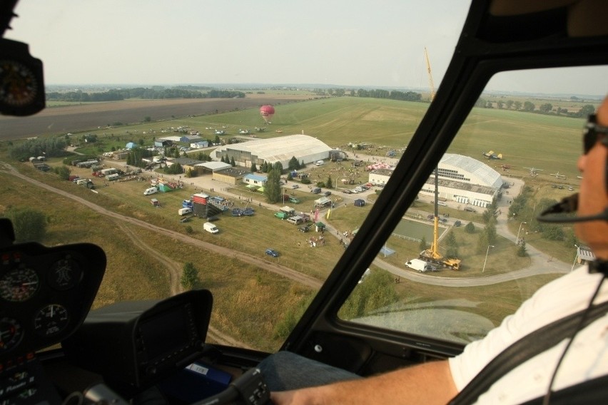 Piknik Lotniczy Szymanów 2013 - ZDJĘCIA z pokładu samolotu