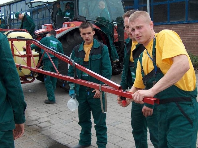 Uczniowie Agrotechnika z Radomia już wkrótce będą odbywać staże w niemieckich ośrodkach szkoleniowych, a za to szkolenie zapłaci Unia Europejska.