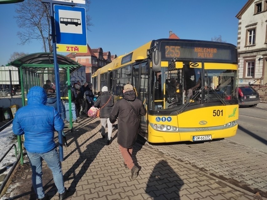 ZTM udostępnił na stronie rzeczywiste godziny odjazdów autobusów i tramwajów