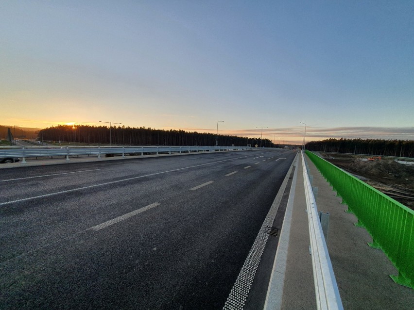 Zmiana organizacji ruchu na węźle drogowym Szczecin Kijewo - jedziemy nowym wiaduktem