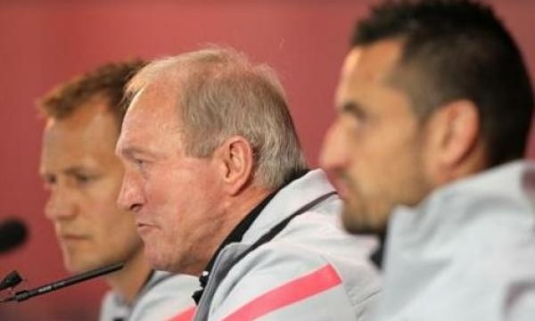 Rząsa: Występ Wawrzyniaka na Euro 2012 niezagrożony